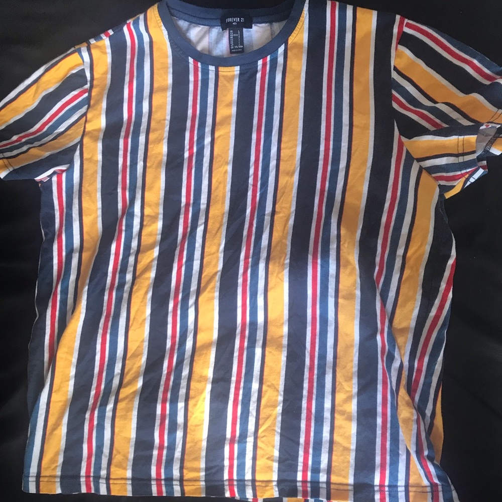 Men’s Forever 21 Tee shirt L